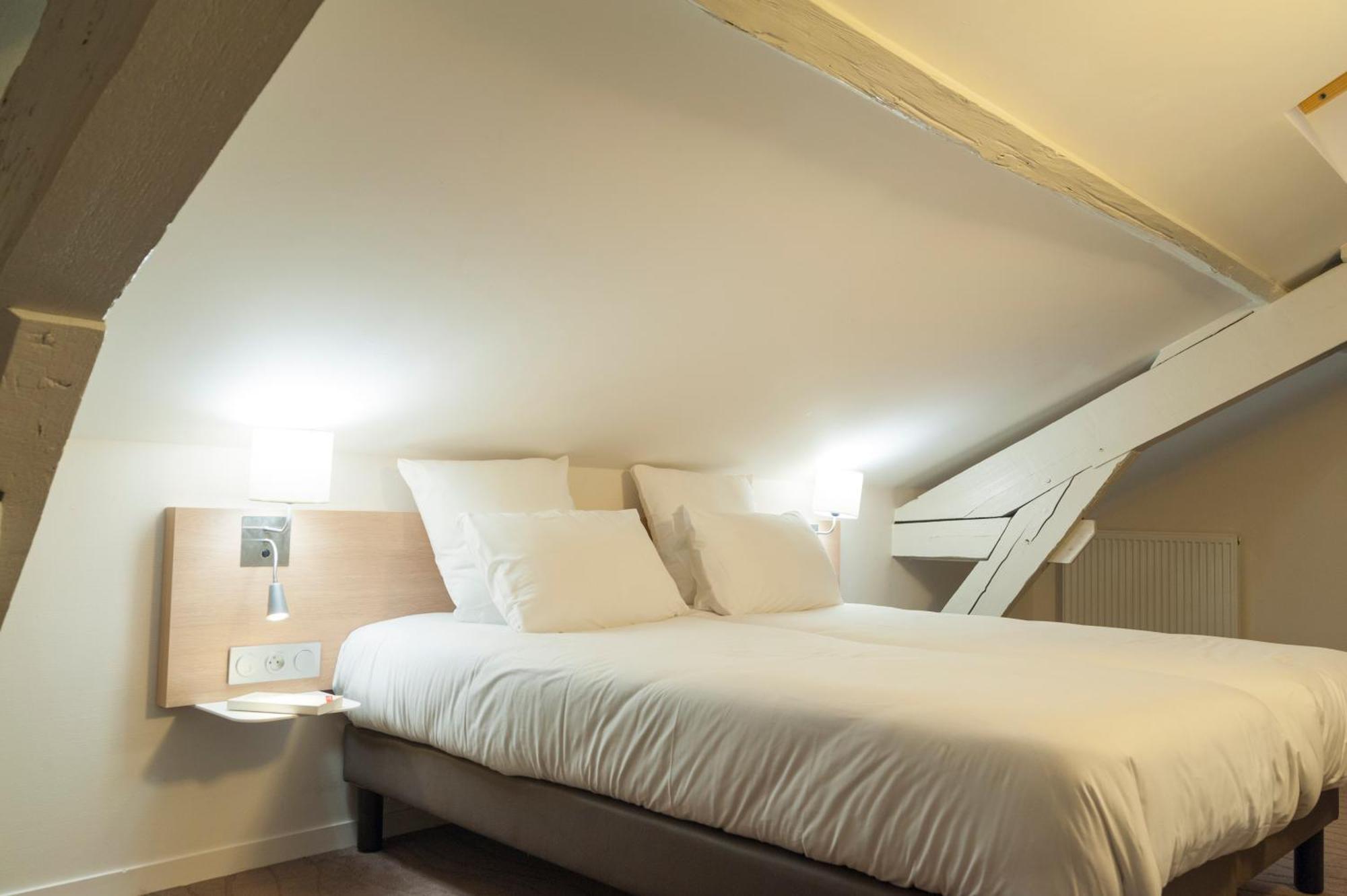 Brit Hotel Macon Centre Gare מראה חיצוני תמונה