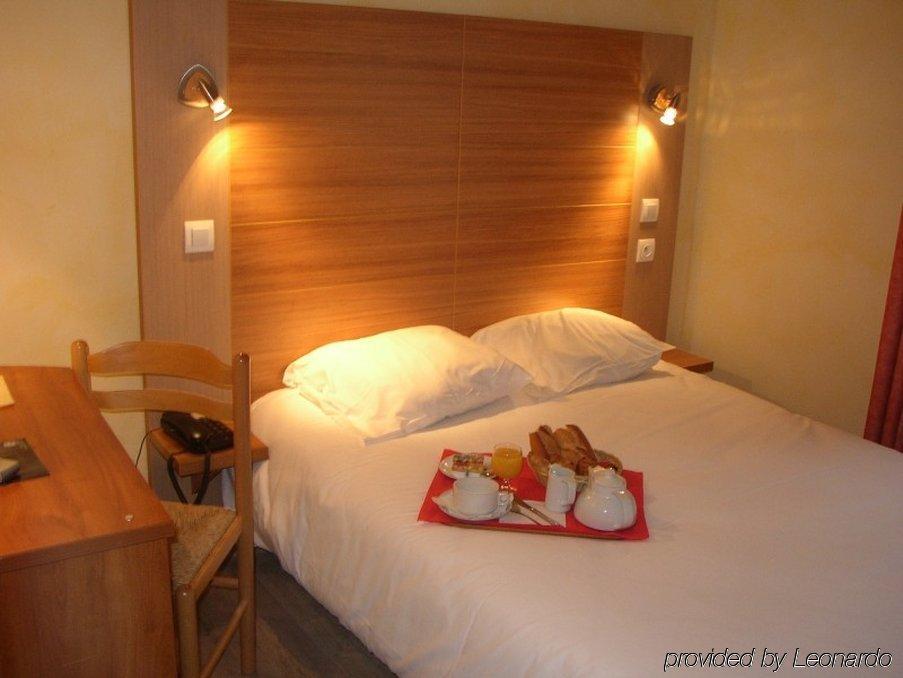 Brit Hotel Macon Centre Gare חדר תמונה