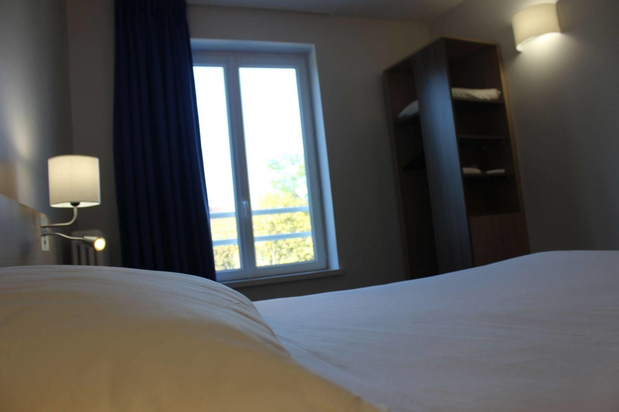 Brit Hotel Macon Centre Gare מראה חיצוני תמונה
